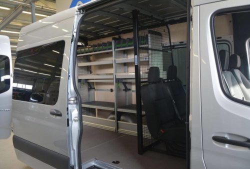 VANSafe-Trenngitter-2-Sitzreihe-01