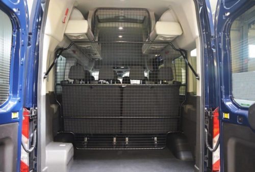 VANSafe-Trenngitter-3-Sitzreihe-02